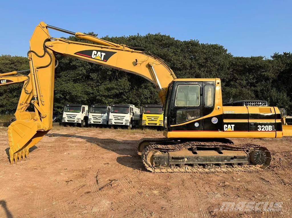 CAT 320 B Beltegraver