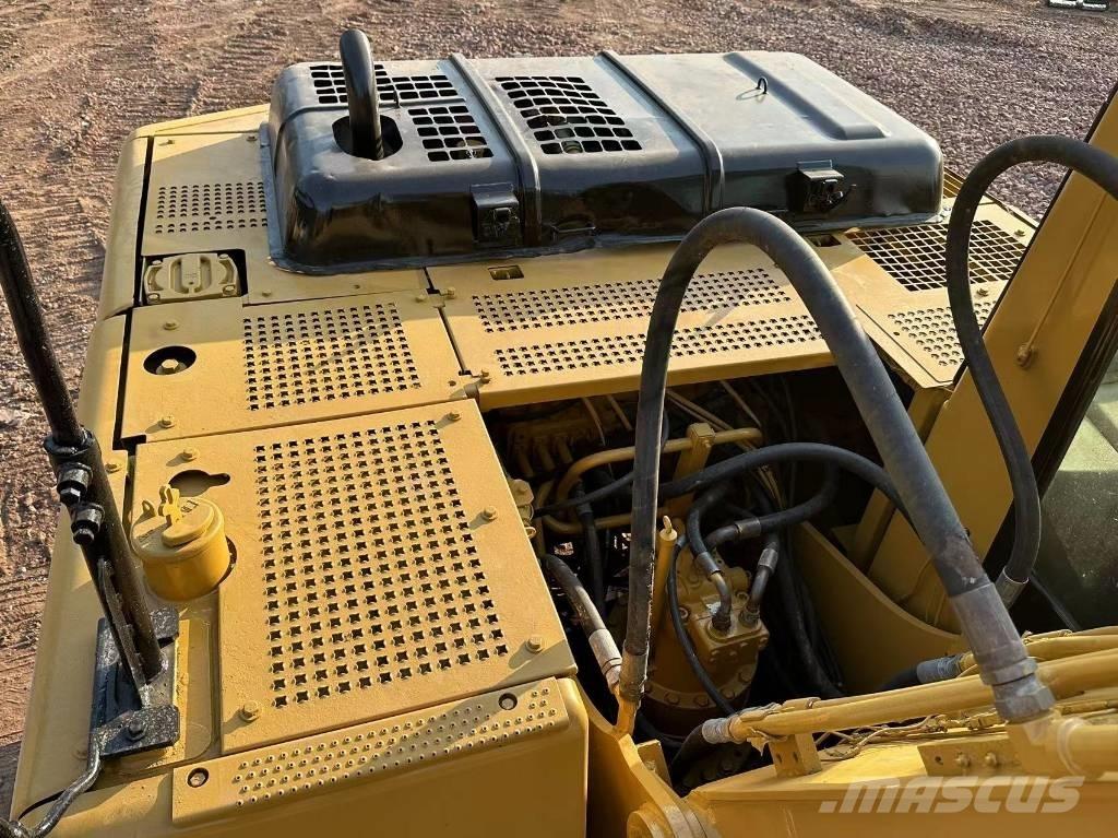 CAT 320 B Beltegraver