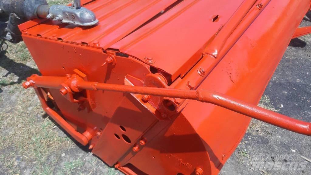 Kuhns Mfg 200 Slåmaskiner