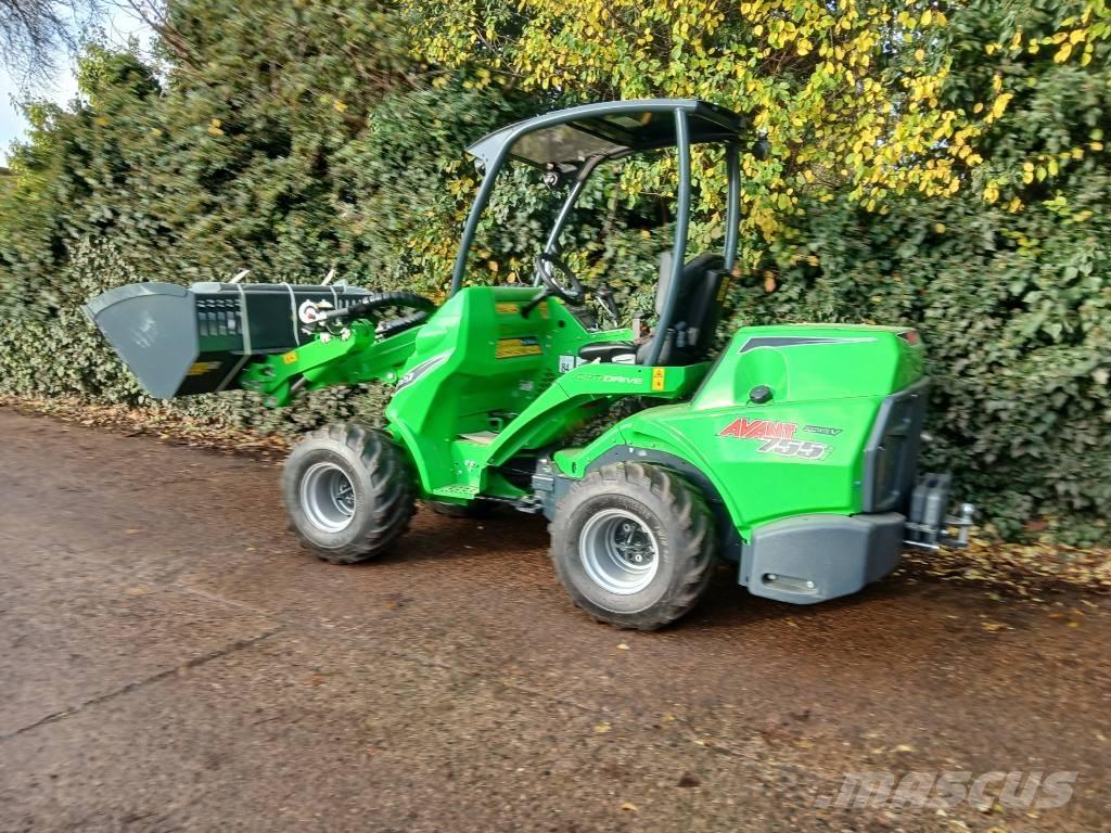  Ex Demo Avant 755i Minilastere