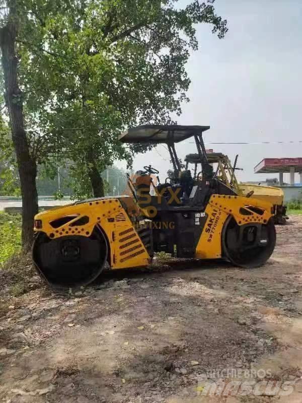Sakai SW 770 ND Tandem Valser