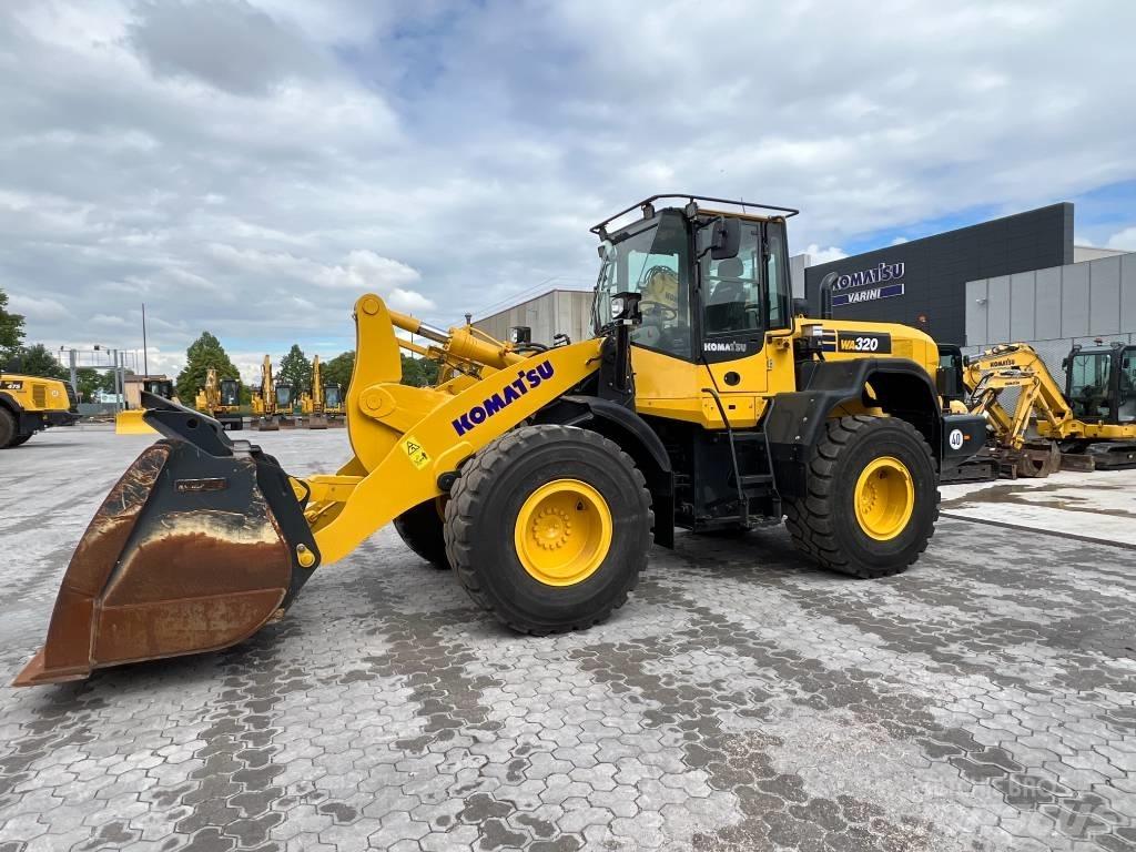 Komatsu WA320-7 Hjullastere