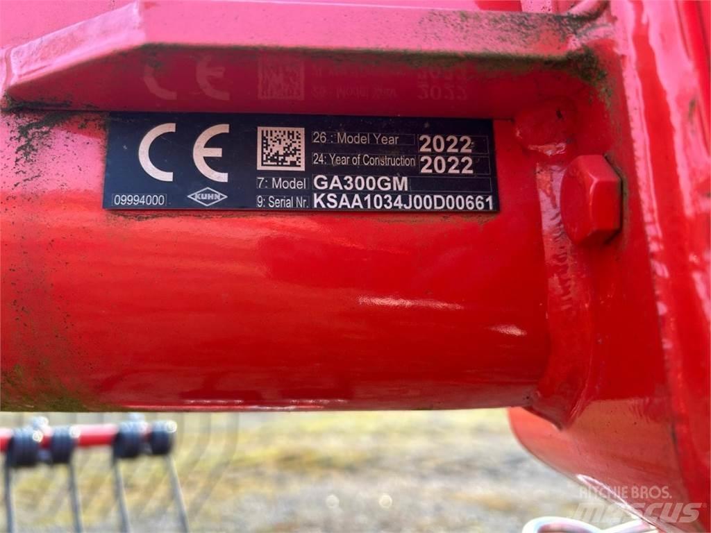 Kuhn GA 300 GM Svanser