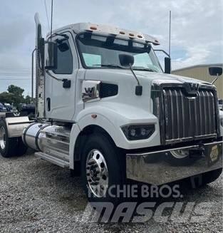 Western Star 47X Trekkvogner