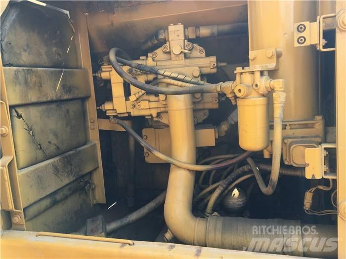 CAT 320 B Beltegraver