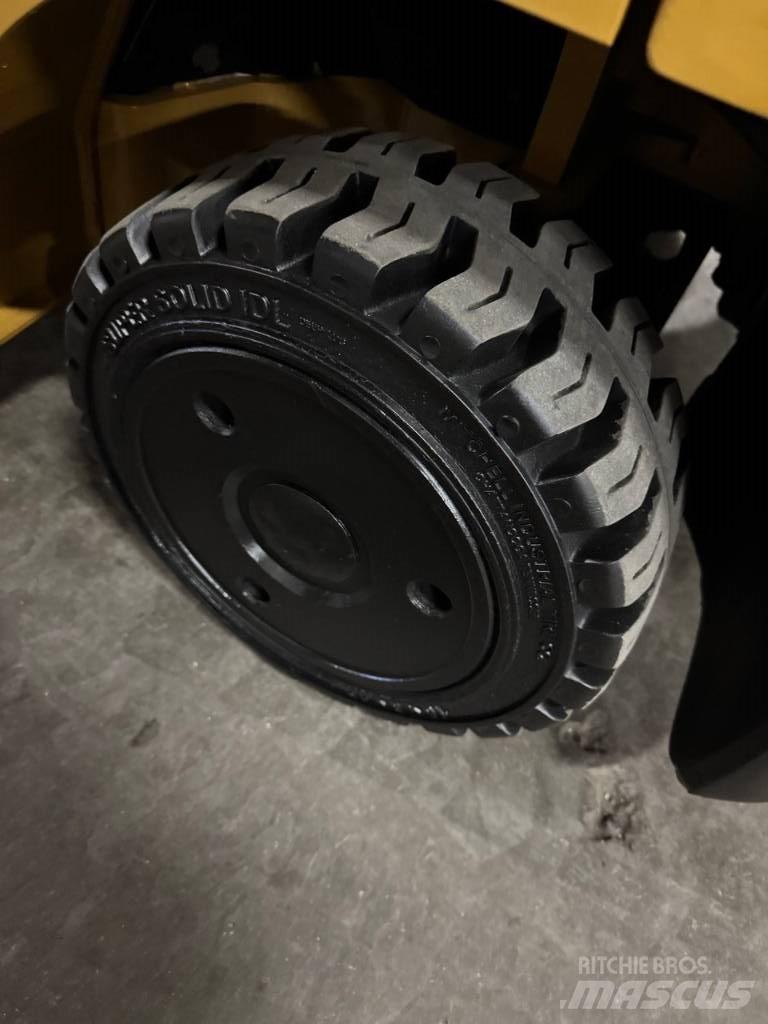 CAT 2C 5000 Gaffeltrucker - Annet