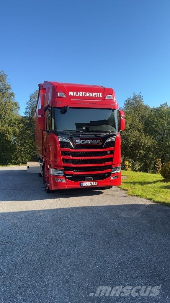 Scania R 590 Flisbiler