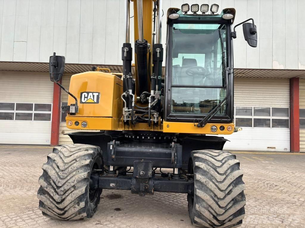 CAT M 318 F Hjulgravere