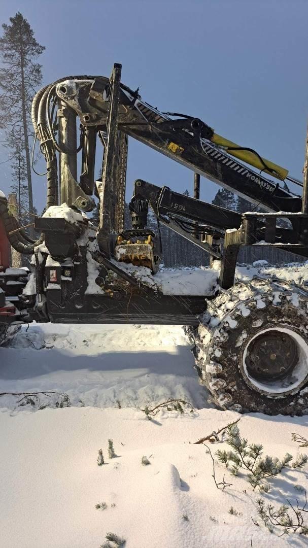 Komatsu 895 Lassbærere
