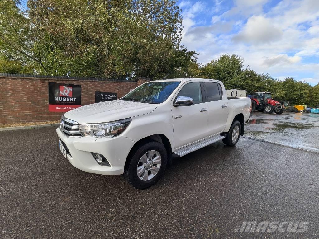 Toyota Hilux Pickup/planbiler