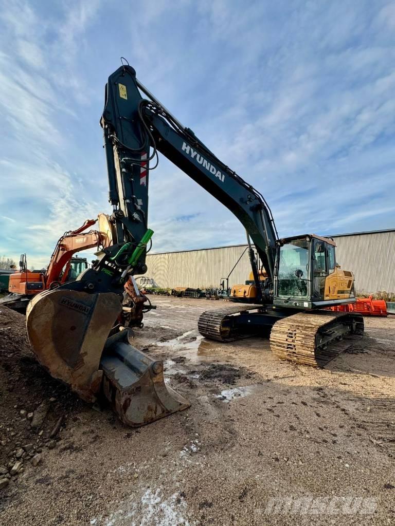 Hyundai HX 220 AL Beltegraver