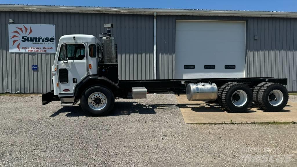 Peterbilt PB520 Chassis
