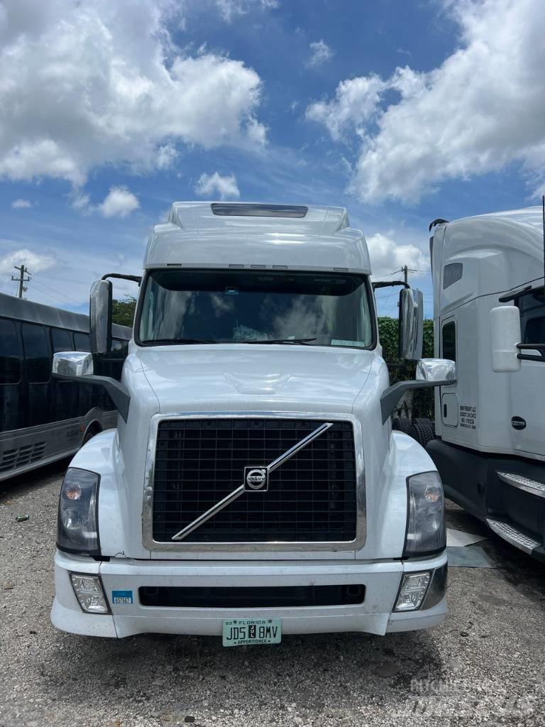 Volvo VNL 780 Trekkvogner