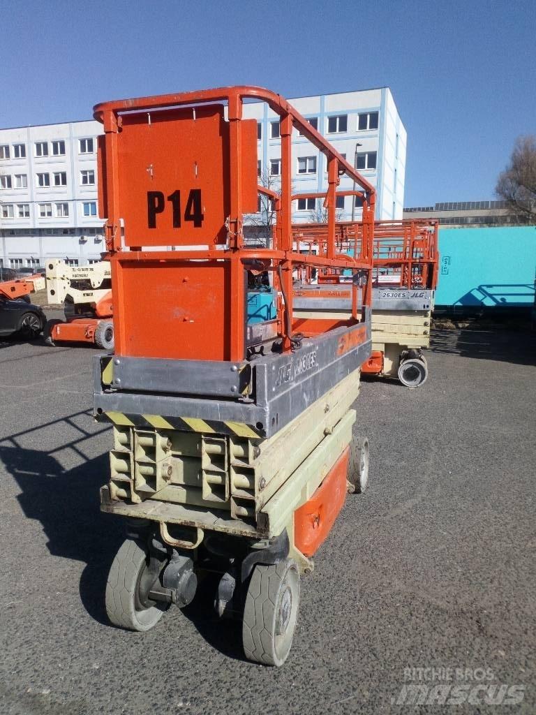 JLG 2030 ES Sakselifter