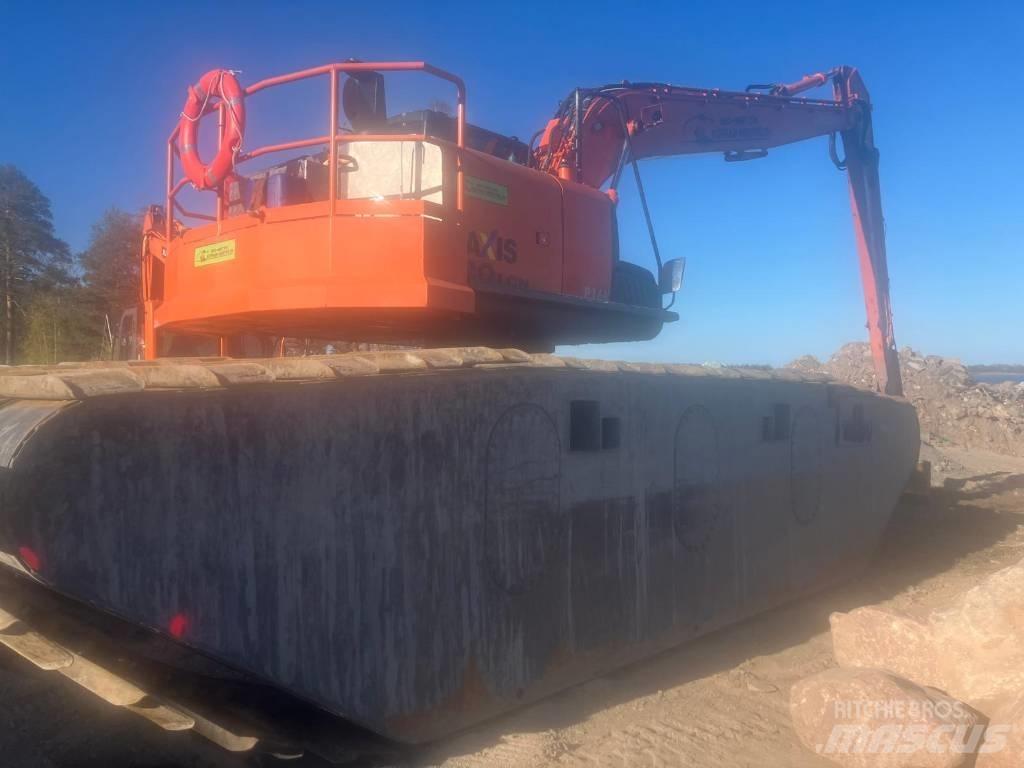 Hitachi ZX 130LCN Amfibiske Gravemaskiner