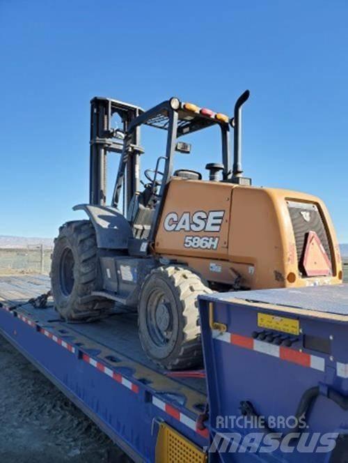 CASE 586H Terrenggående gaffeltruck