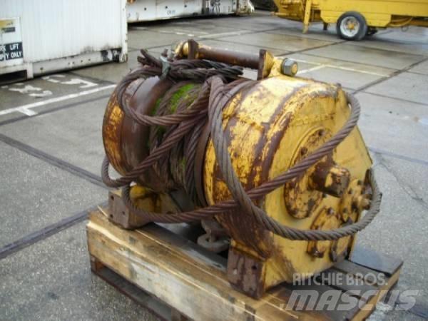 Komatsu D65E WINCH Andre komponenter