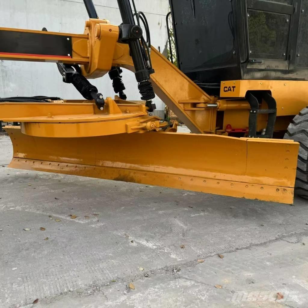 CAT 140G Veihøvler