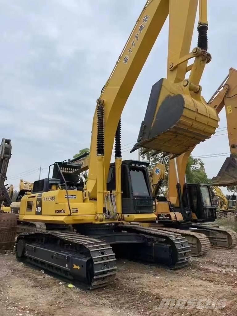 Komatsu PC450-8 Beltegraver
