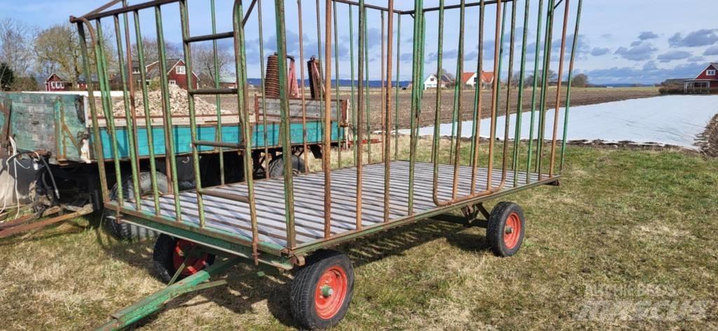  Balvagn Rundballehengere