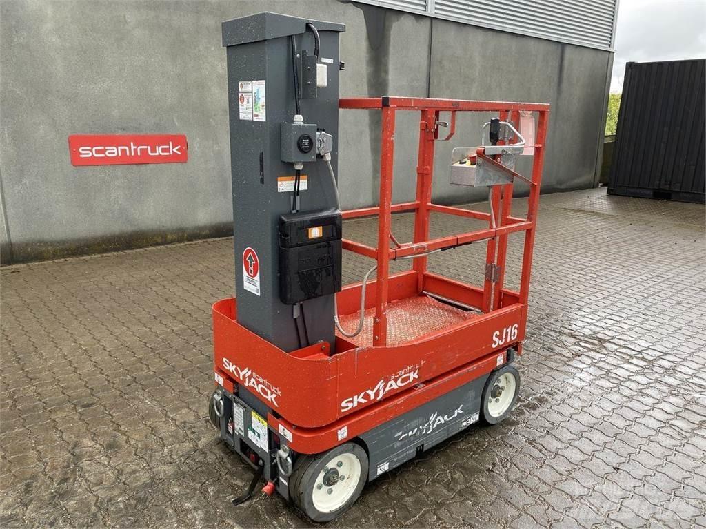 SkyJack SJ16 Personløftere