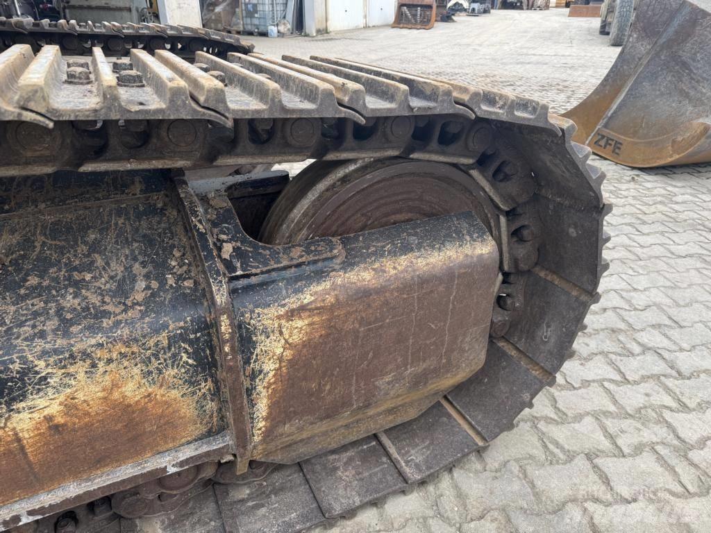 CAT 336-07B Beltegraver