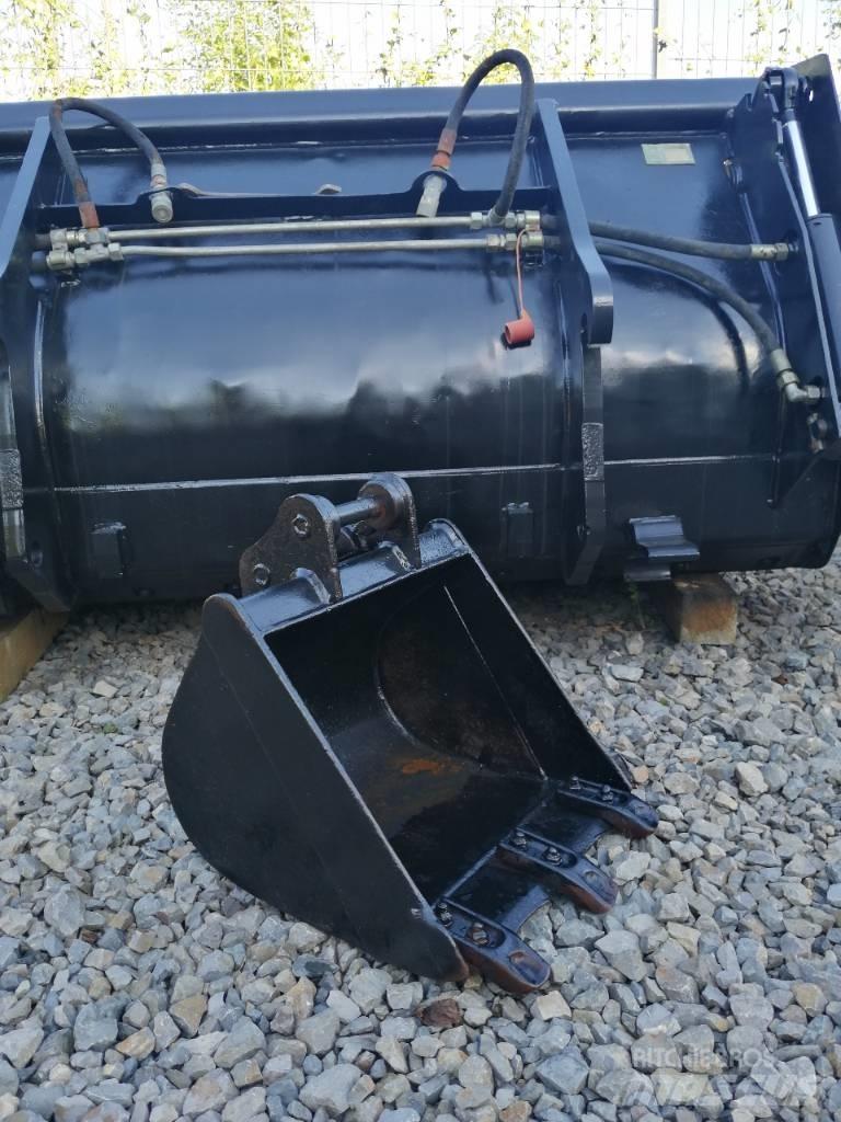  Łyżka JCB 40cm Traktorgravere