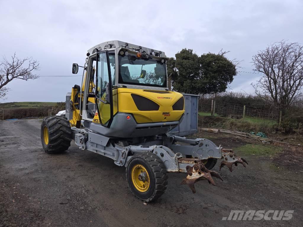 Menzi Muck M325 Spesialtilpassede gravemaskiner