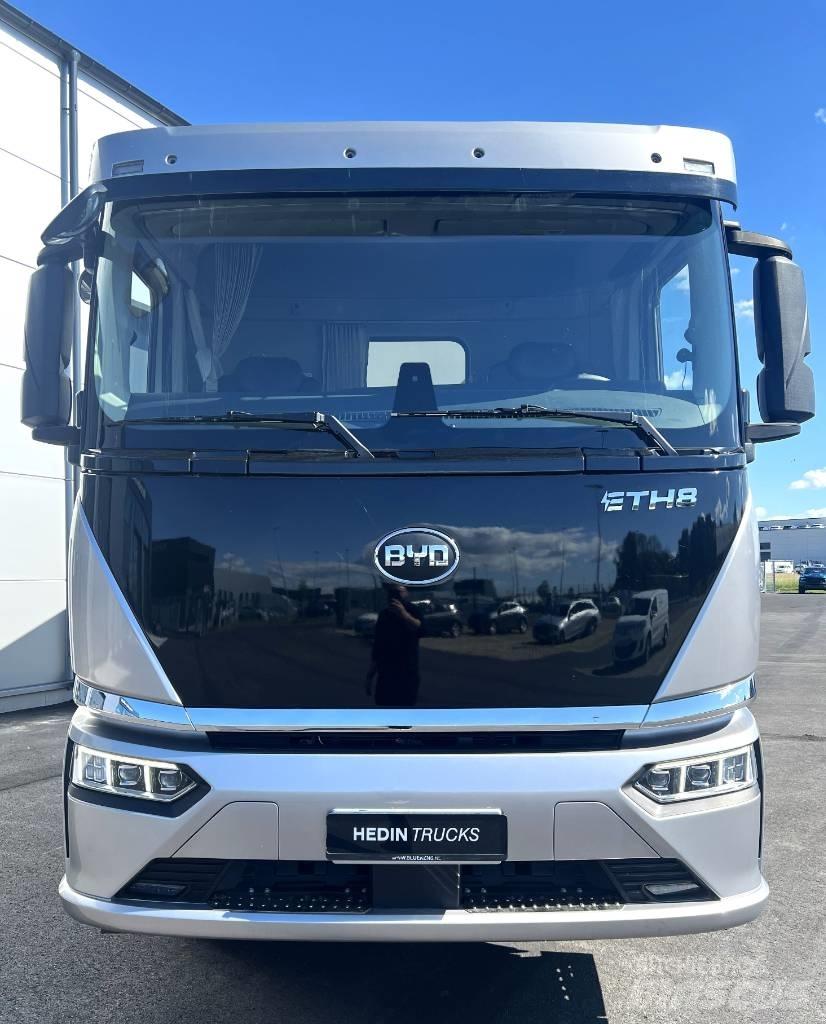 BYD ETH8 Skapbiler
