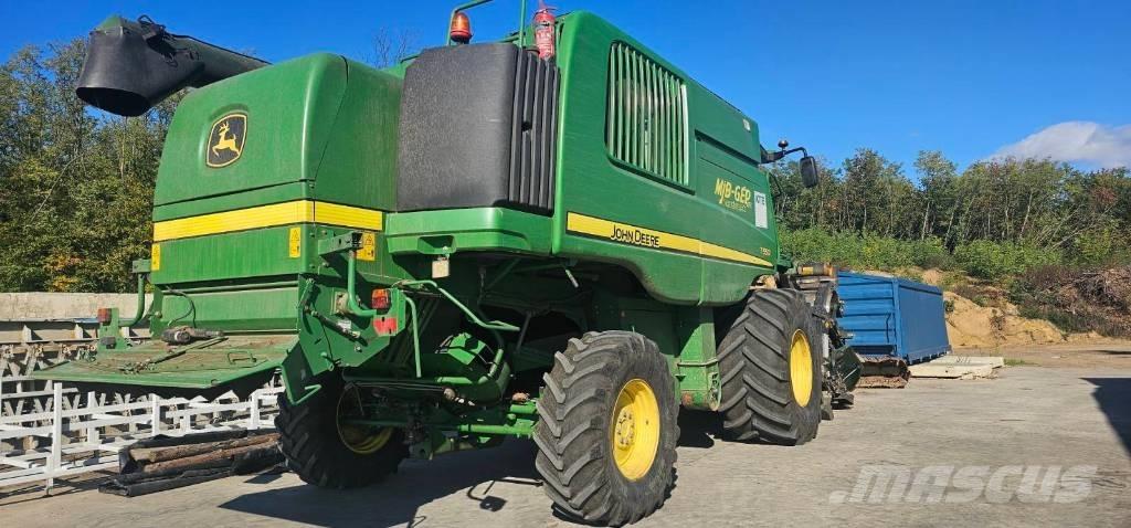 John Deere T 550 Skurtreskere