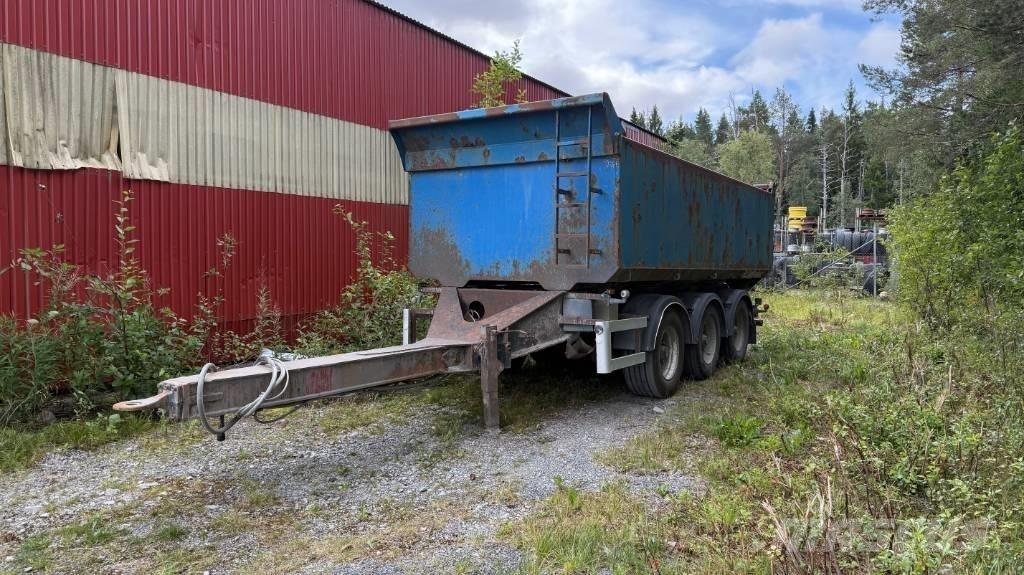  M & V Trippelkärra Tipphengere