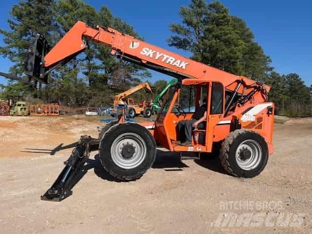 SkyTrak 10054 Teleskoplastere