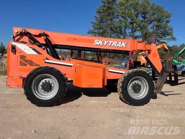 SkyTrak 10054 Teleskoplastere