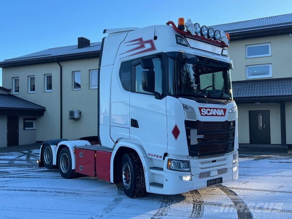 Scania S 500 A6X2NB Trekkvogner