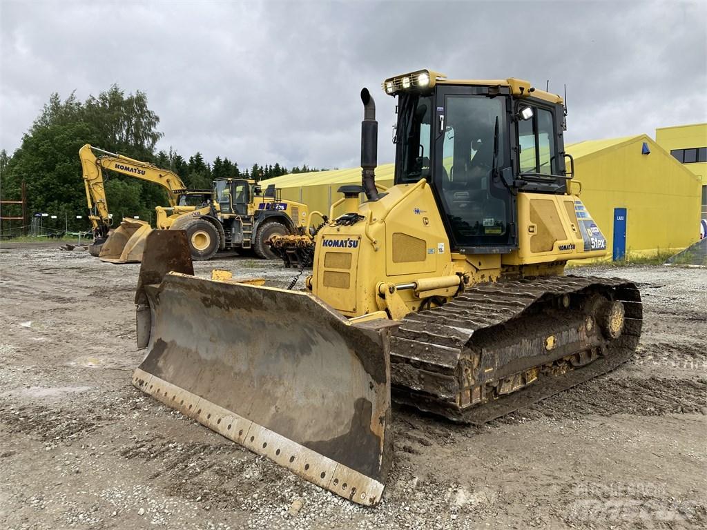 Komatsu DX 51 PX 22 Dozere Beltegående