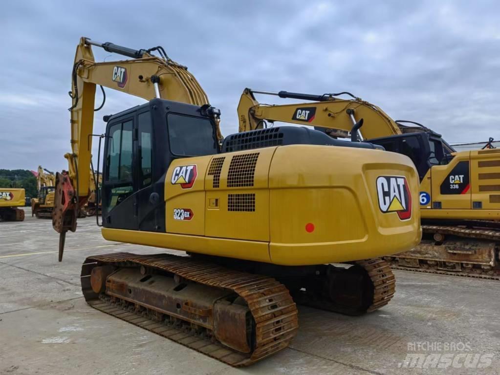 CAT CAT 323GX Beltegraver