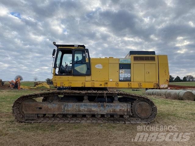 Komatsu PC1250LC-7 Beltegraver