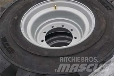 JLG Tyres Dekk, hjul og felger