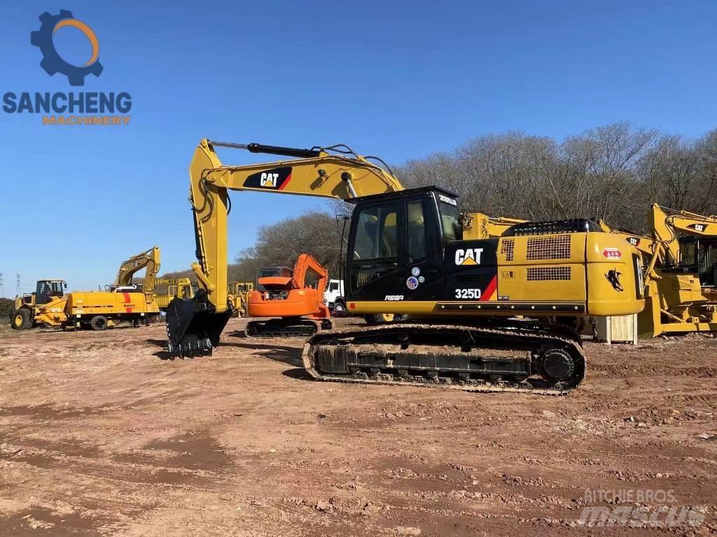 CAT 325 D Beltegraver