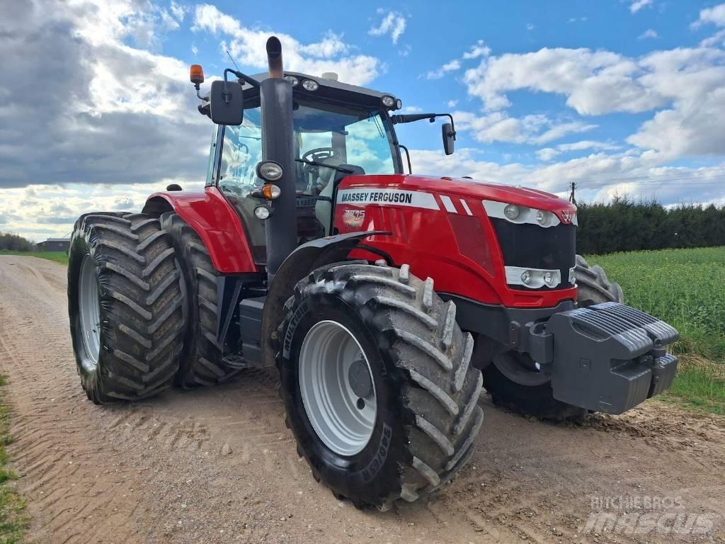 Massey Ferguson 7715 Traktorer