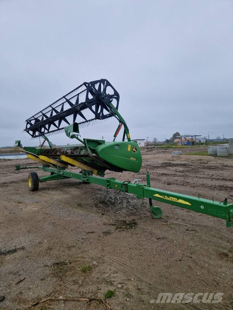 John Deere T 660 Skurtreskere