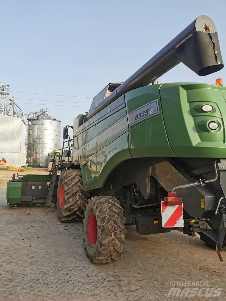 Fendt 6335 Skurtreskere