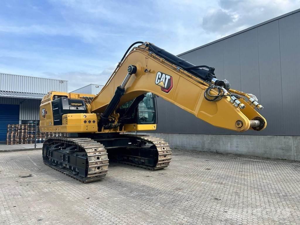 CAT 374 Beltegraver