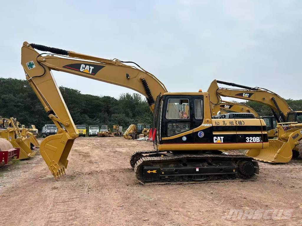 CAT 320 B L Beltegraver