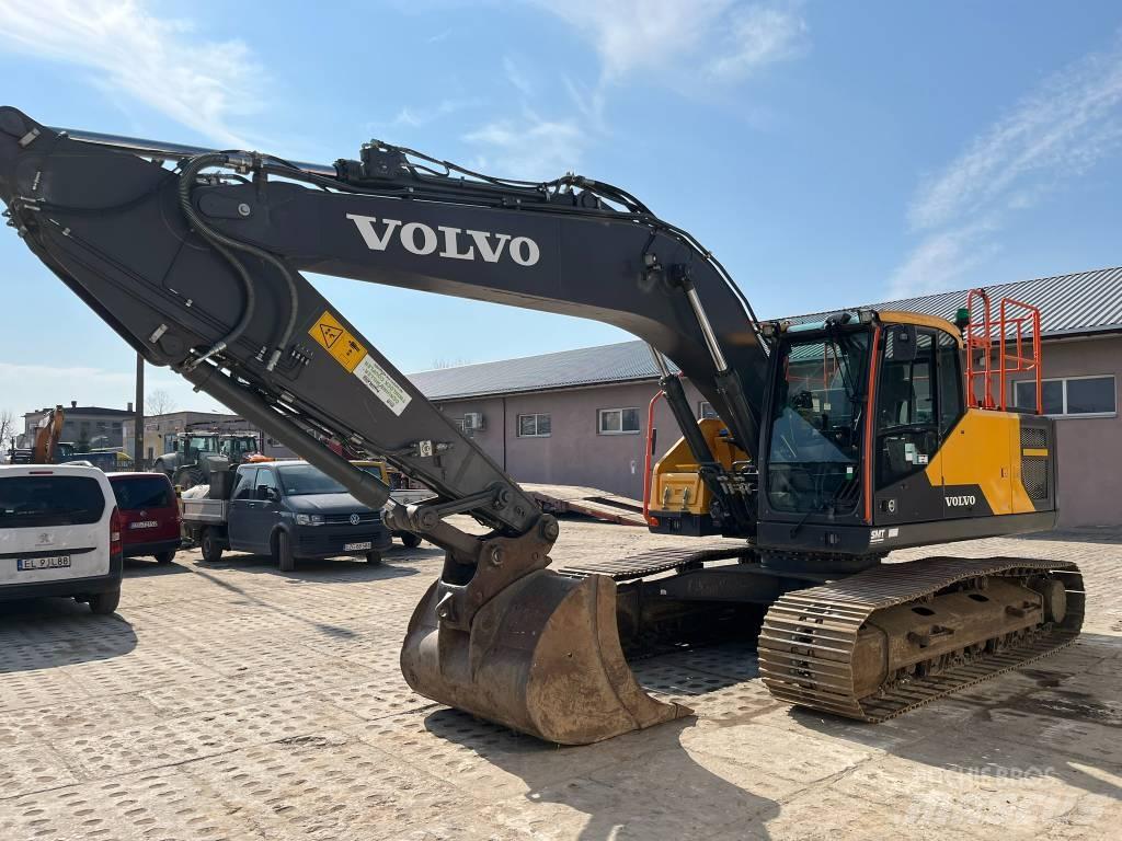 Volvo EC 220 E Beltegraver