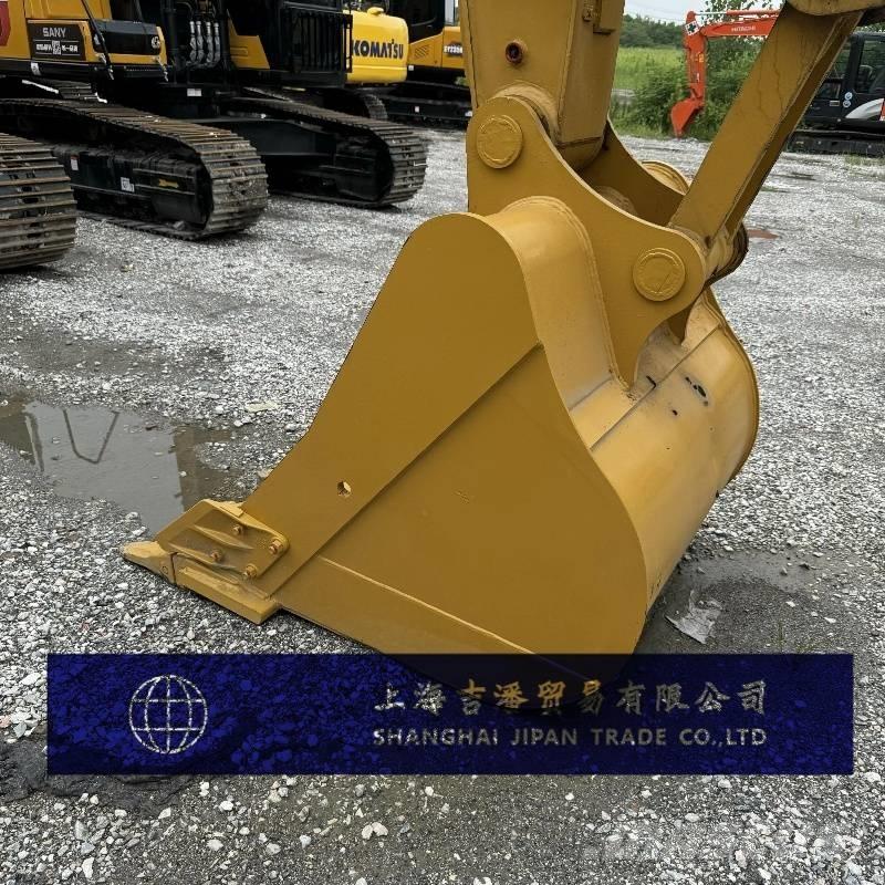 CAT 329 D Beltegraver