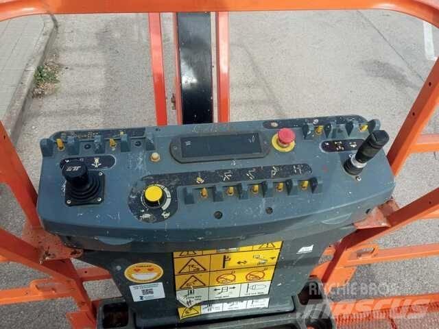 JLG 800 AJ Leddede bomlifter
