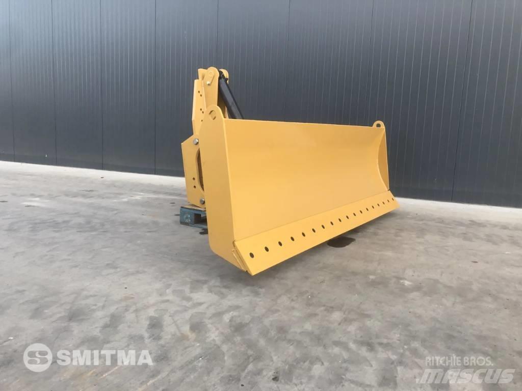 CAT 140M2 Kniver