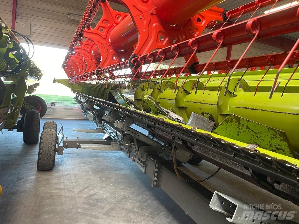 CLAAS Lexion 660 Skurtreskere