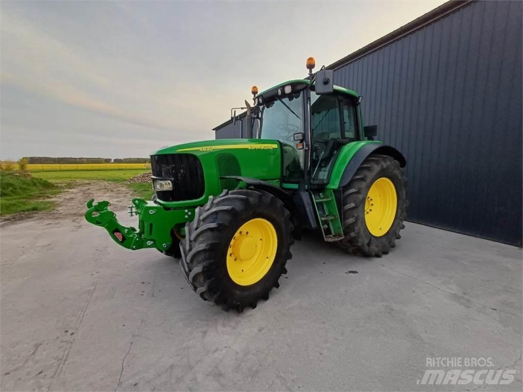 John Deere 6820 Traktorer
